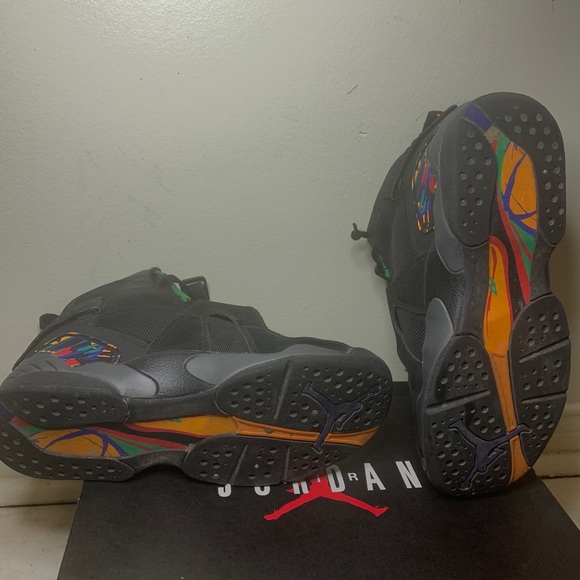 Jordan 8 Retro Tinker Air Raid (GS) - Picture 4 of 7